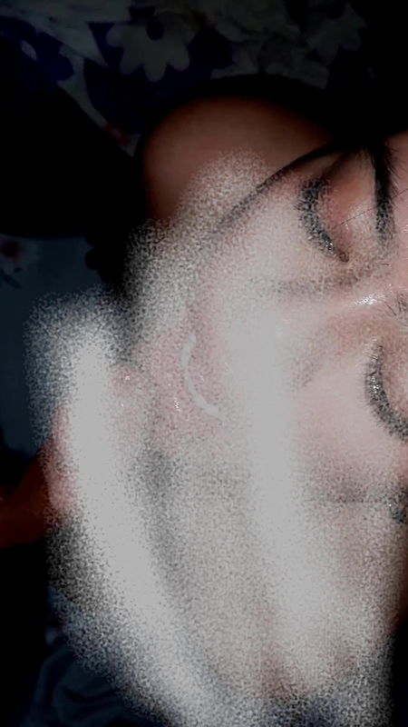 Single mom sucked a yummy cock