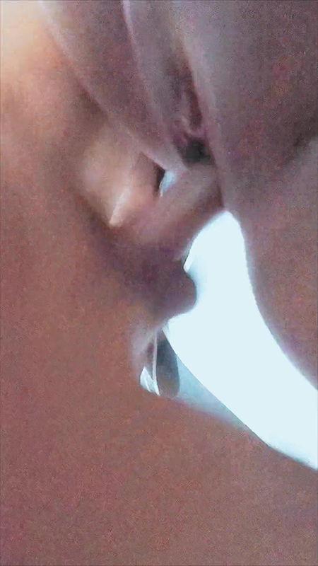 Thick thigh Pinay wife pussy massage + Creampie