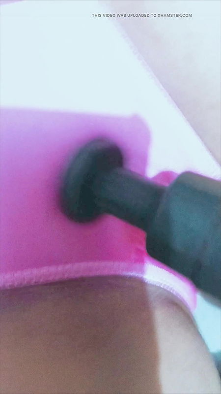 Thick thigh Pinay wife pussy massage + Creampie