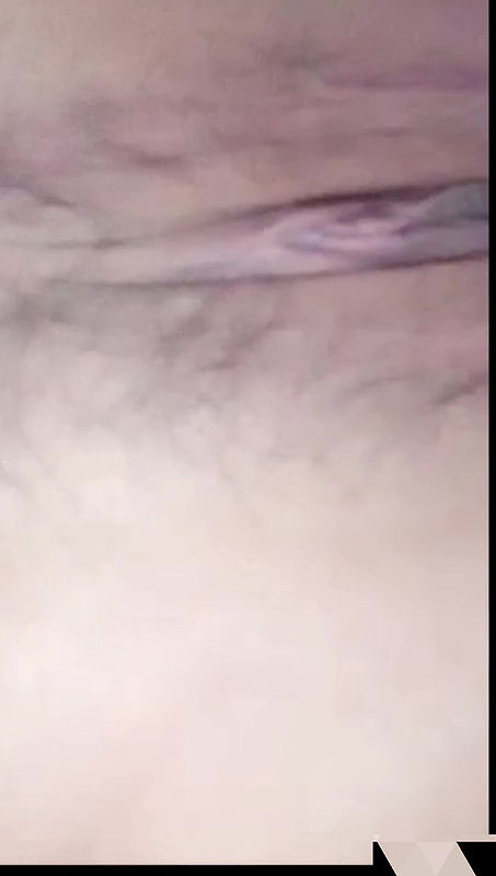 THIS TEEN BOY COLMEK IS VERY SAD