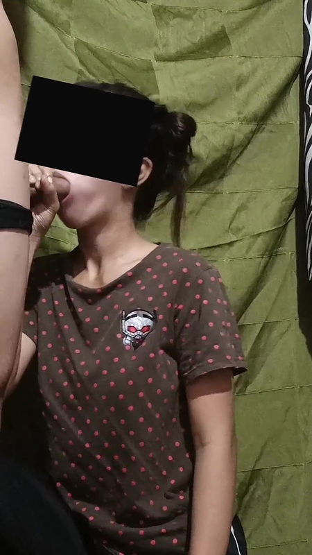 Dalagang Pinay First Time Sumubo Ng Burat💦