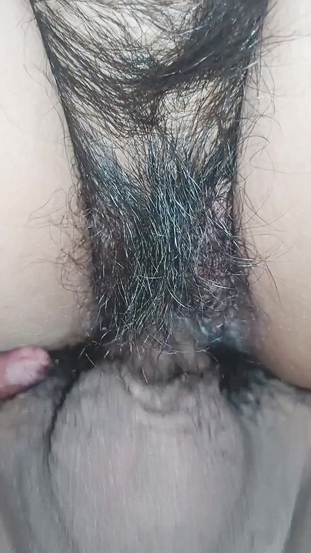 Feels good to fuck my girlfriend from behind