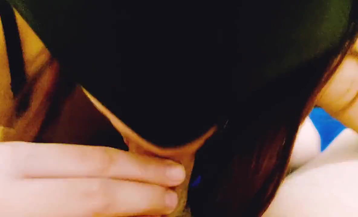 Pinay na malibog sinubo tite ko hangang labasan ako