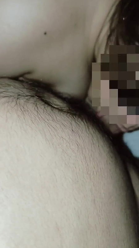 Close-up fuck creampie