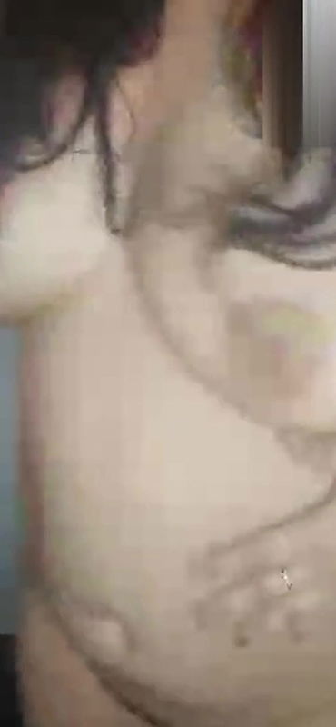 What Women Do In The Bathroom my girlfriend Filipino