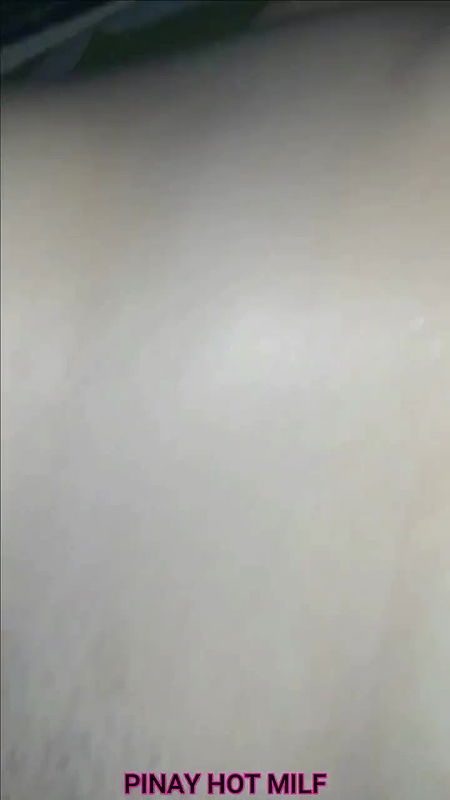 PINAY HOT MILF had a hard time with a BIG DILDO but finished herself with a VIBRATOR