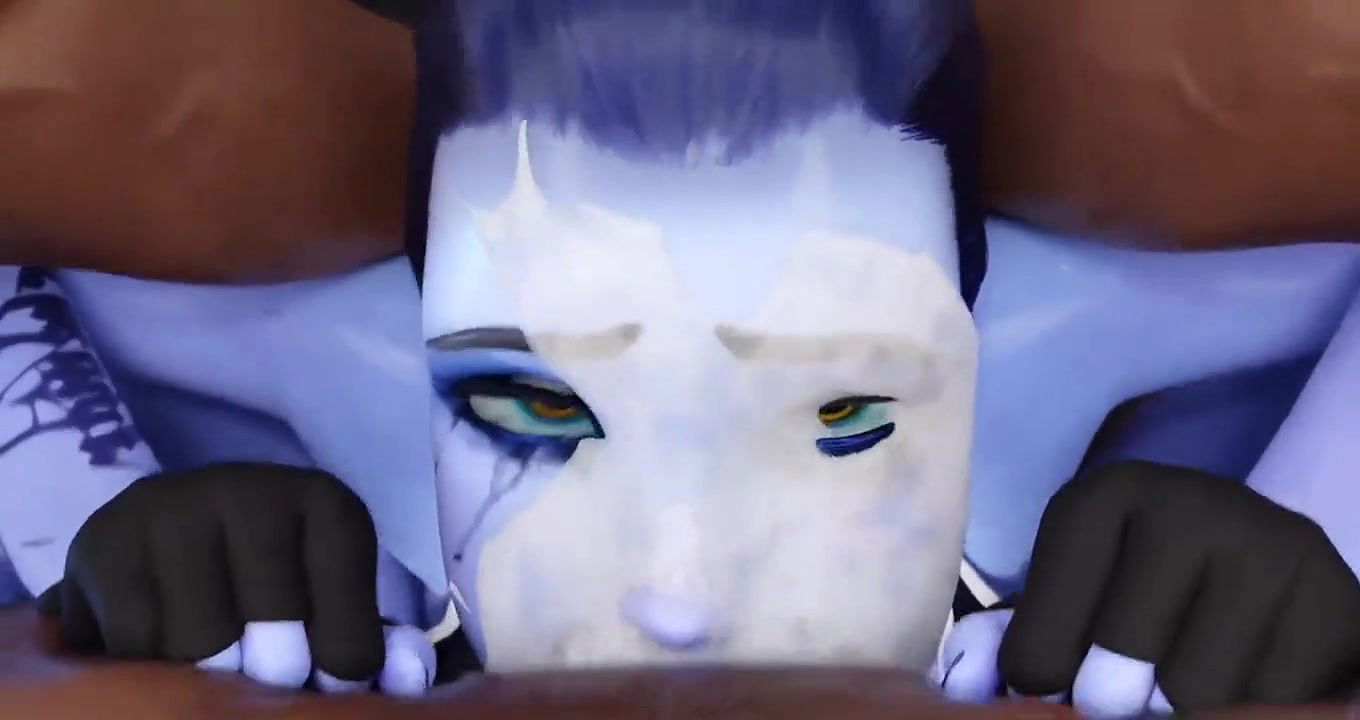 Widowmaker Lift Weights But Gets Interrupted