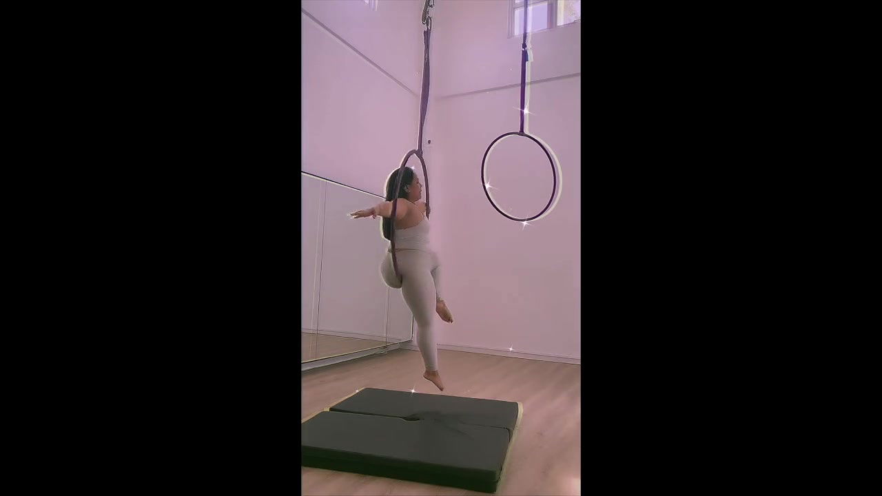 Pinay Pole Dancing with Heels and doing Aerial Hoops
