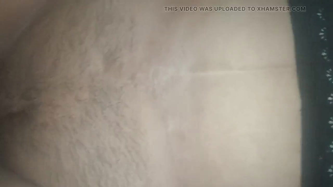 kiniskis ang etits sa matambok na pepe