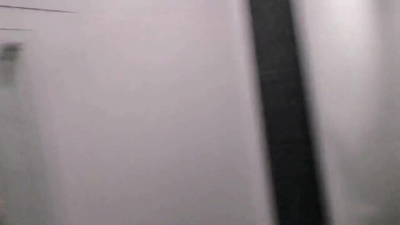 Horny Filipina Fucks at the (Shell)Gasoline Station and eats CUM