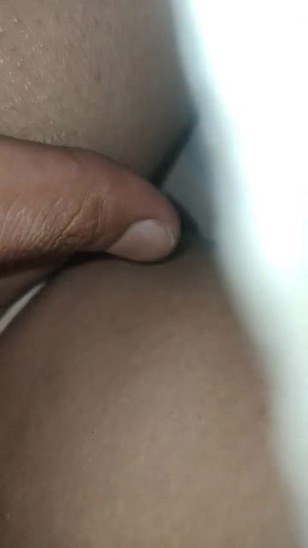 Nabosohan ang lasing na kumare