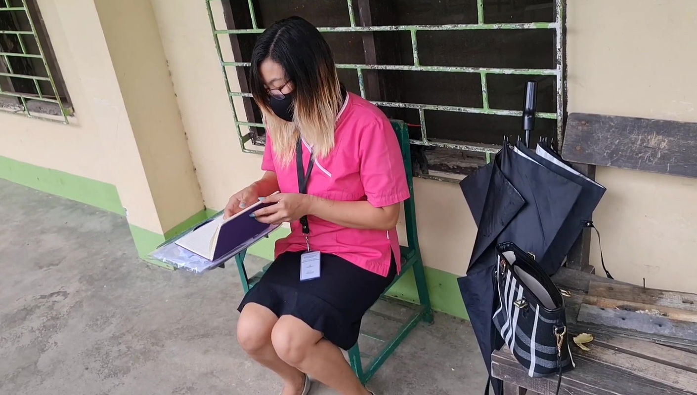 Horny Teacher Pick-up and Fuck Anal so Hard