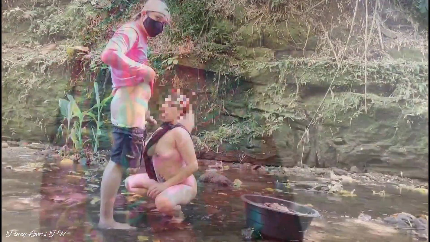 Random Stranger Fucks My Pussy Nearby the River