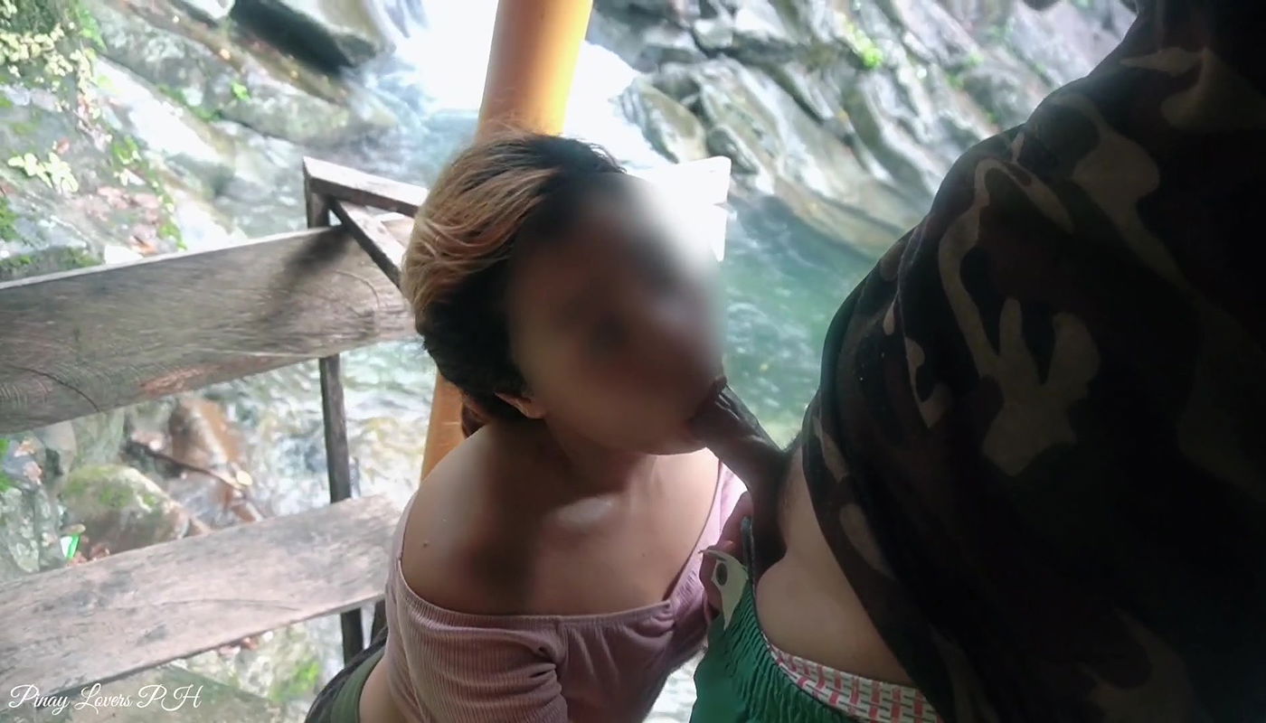 Desi Risky Sex Outdoor