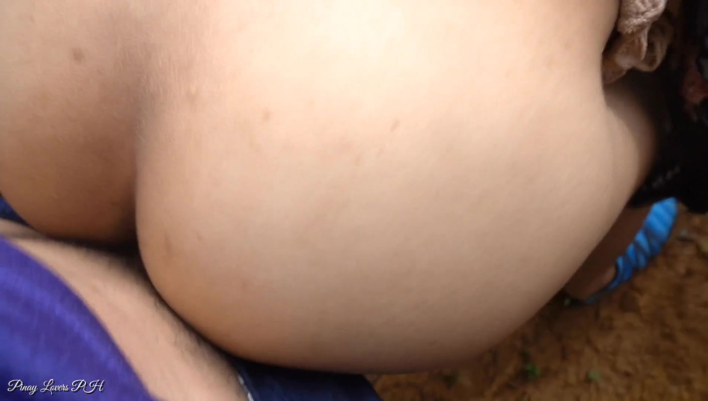 Asian Scandal Risky Fucking on the Side of the Road