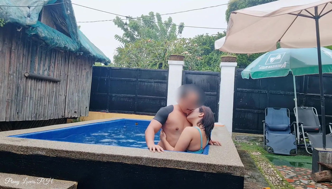 I Made My Horny Wife Squirt in the Pool!