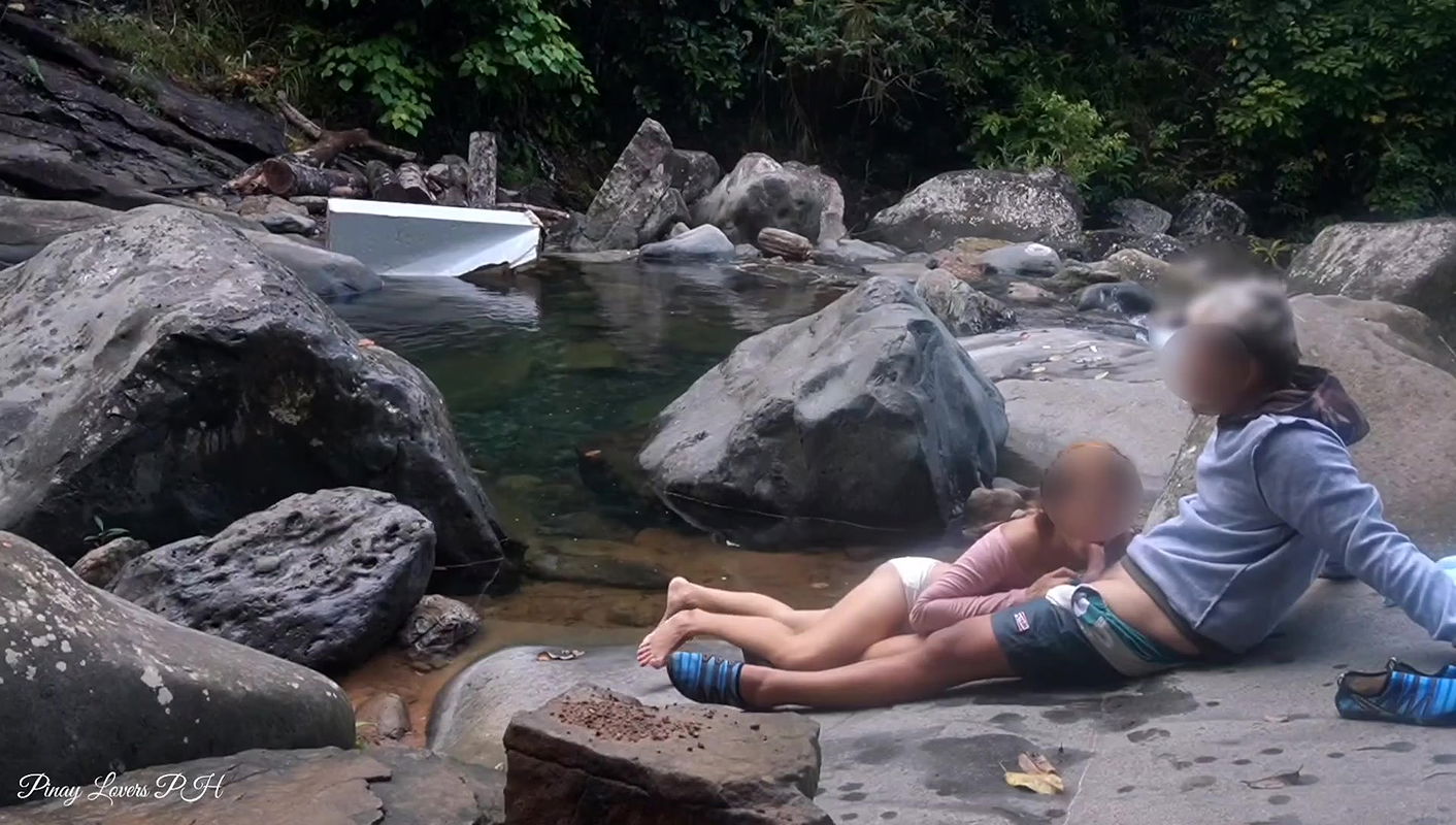 Risky Sex on Falls Random Stranger Hard Fucks My Pussy