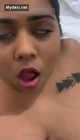 Oisi Das as an escort fucking around in hotel rooms