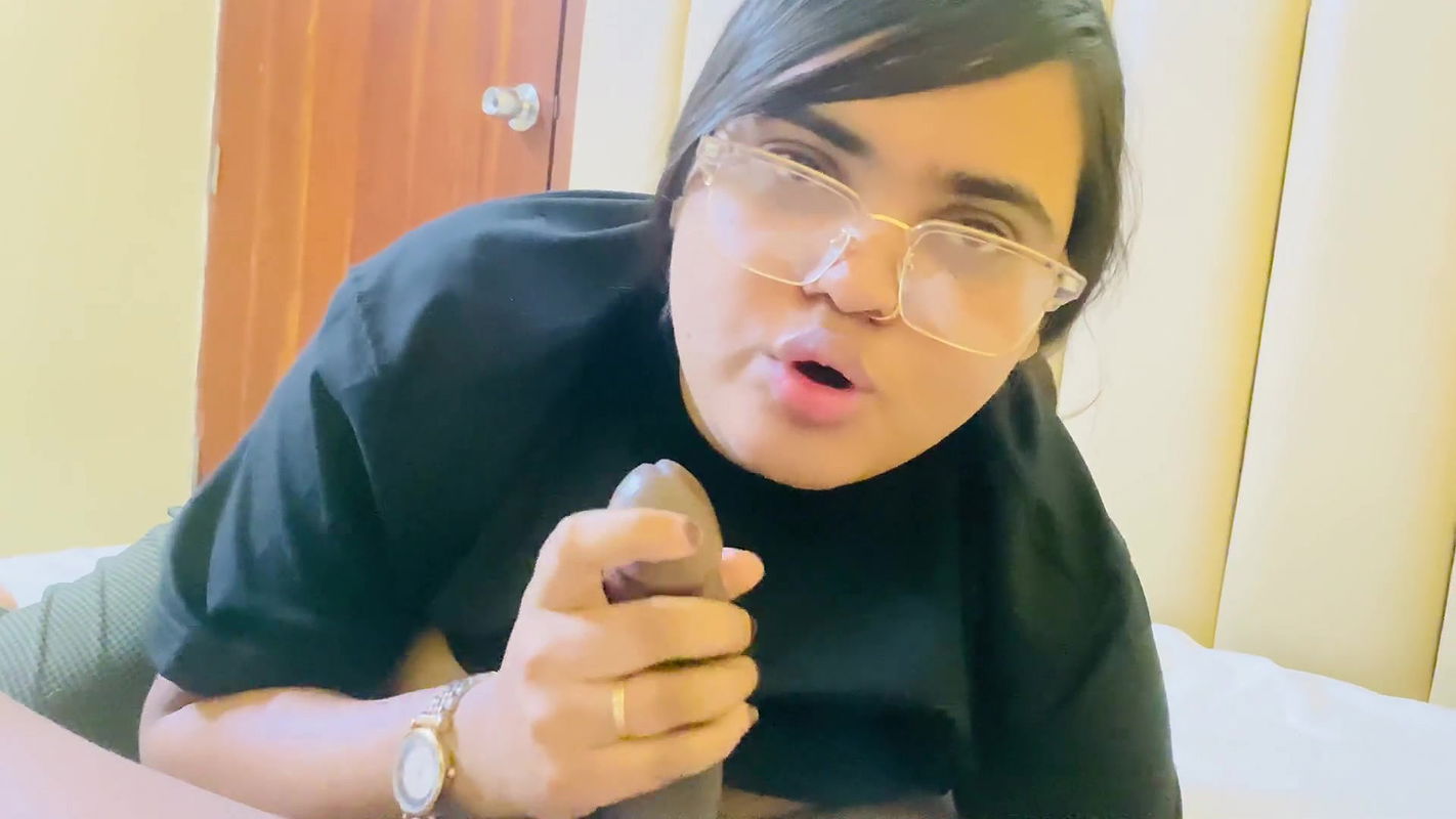 Went on a Coxsbazar Tour and Had Sex for the First Time