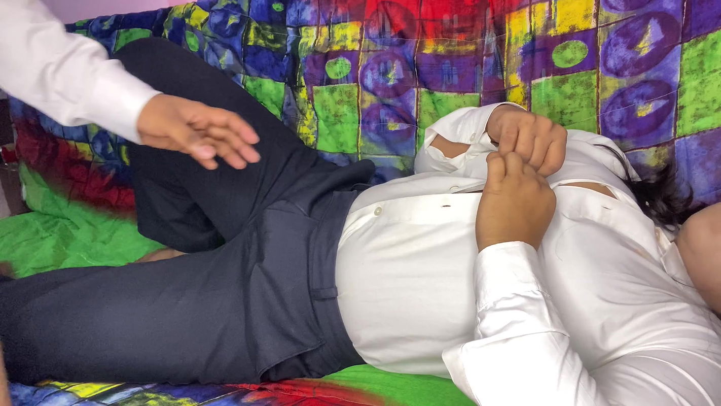 Desi Beautiful Hot Indian Teacher Fucks Student XXX Video