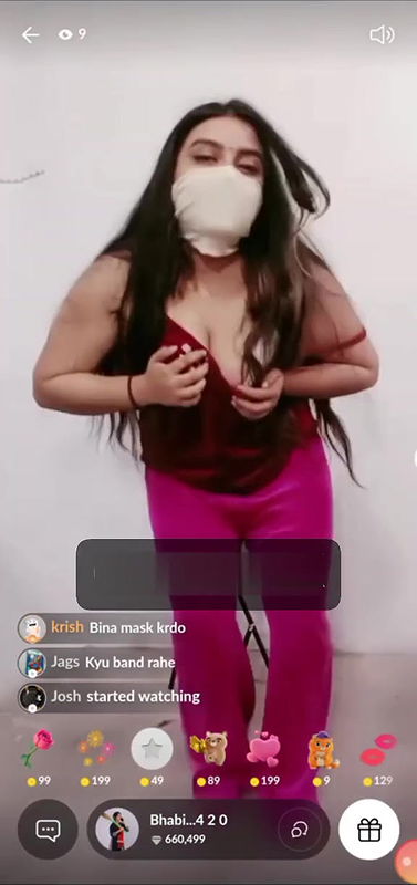 Horny Bhabi_420 Fingering Pussy and Spreading Asshole On Live Group Show With Face