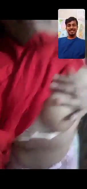 big boobs showing GF on video call pleases lover