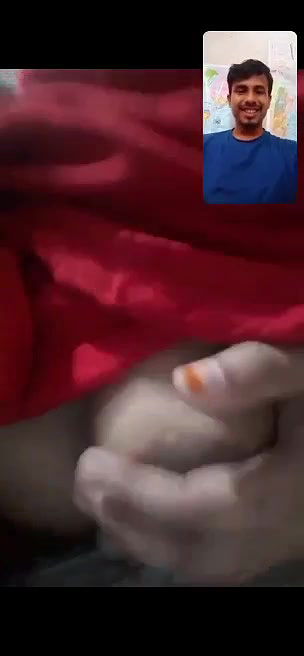 big boobs showing GF on video call pleases lover