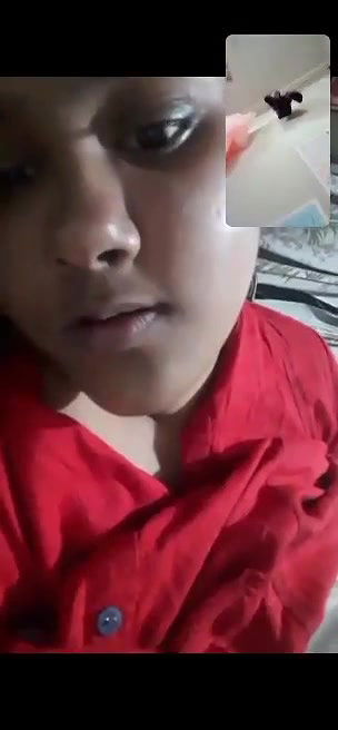 big boobs showing GF on video call pleases lover