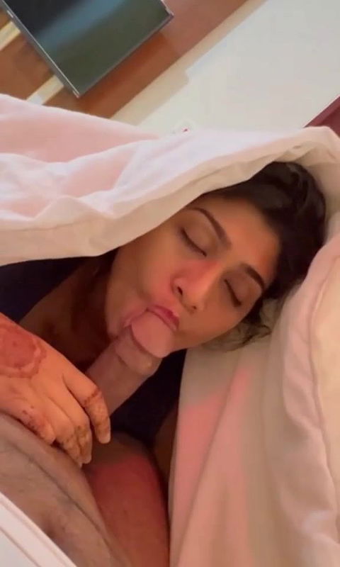 BDSM Indian blowjob to master in nudity by hot salve