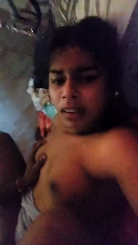 DESI HORNY GF GETTING PLEASURE FROM EX LOVER