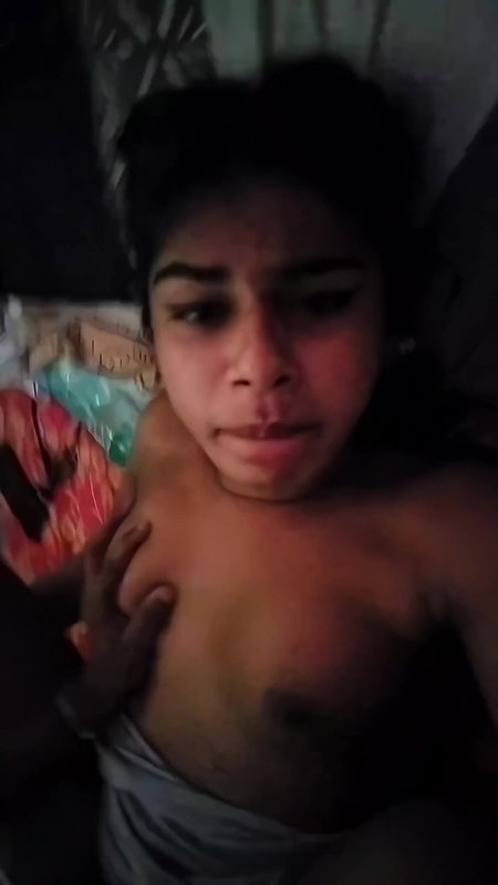 DESI HORNY GF GETTING PLEASURE FROM EX LOVER