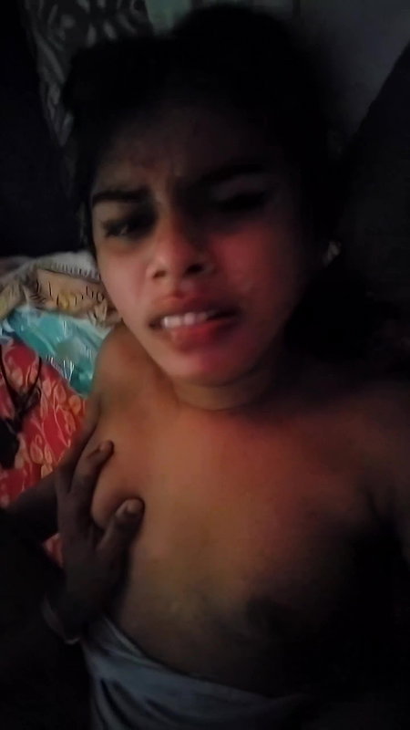 DESI HORNY GF GETTING PLEASURE FROM EX LOVER