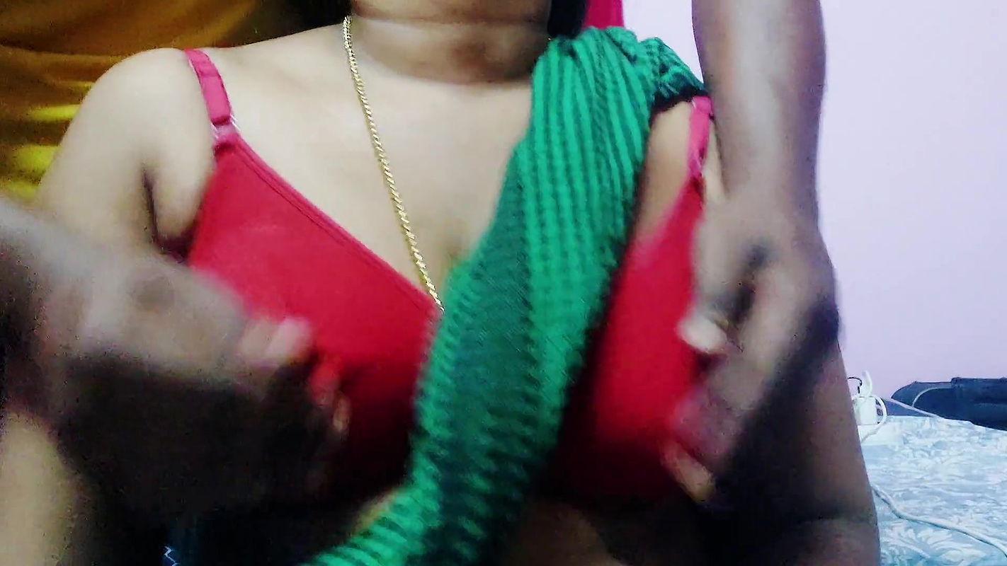 Desi bhabhi mohini sex with indian boy