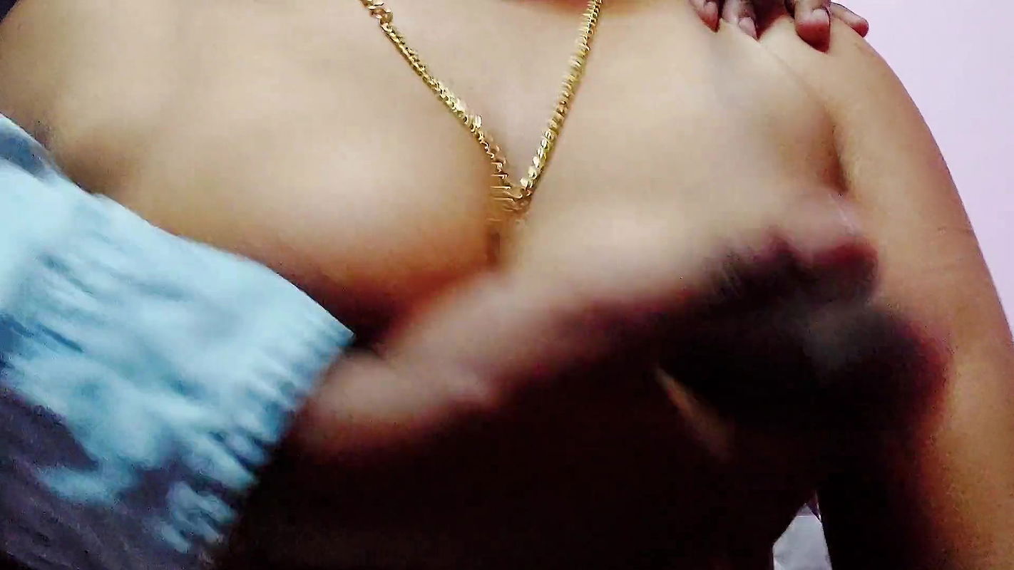 Desi sexy Mohini bhabhi secret sex with ex boyfriend