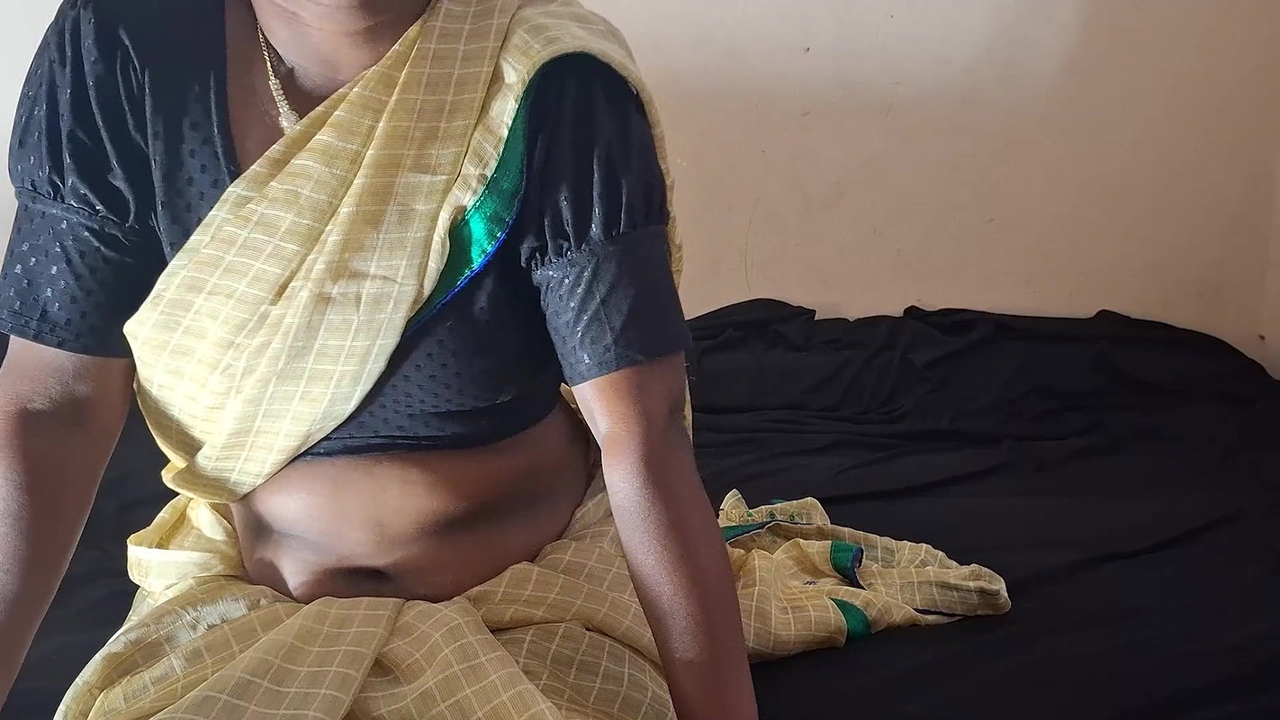 Hot Indian Desi Tamil wife,fucks her brother in law