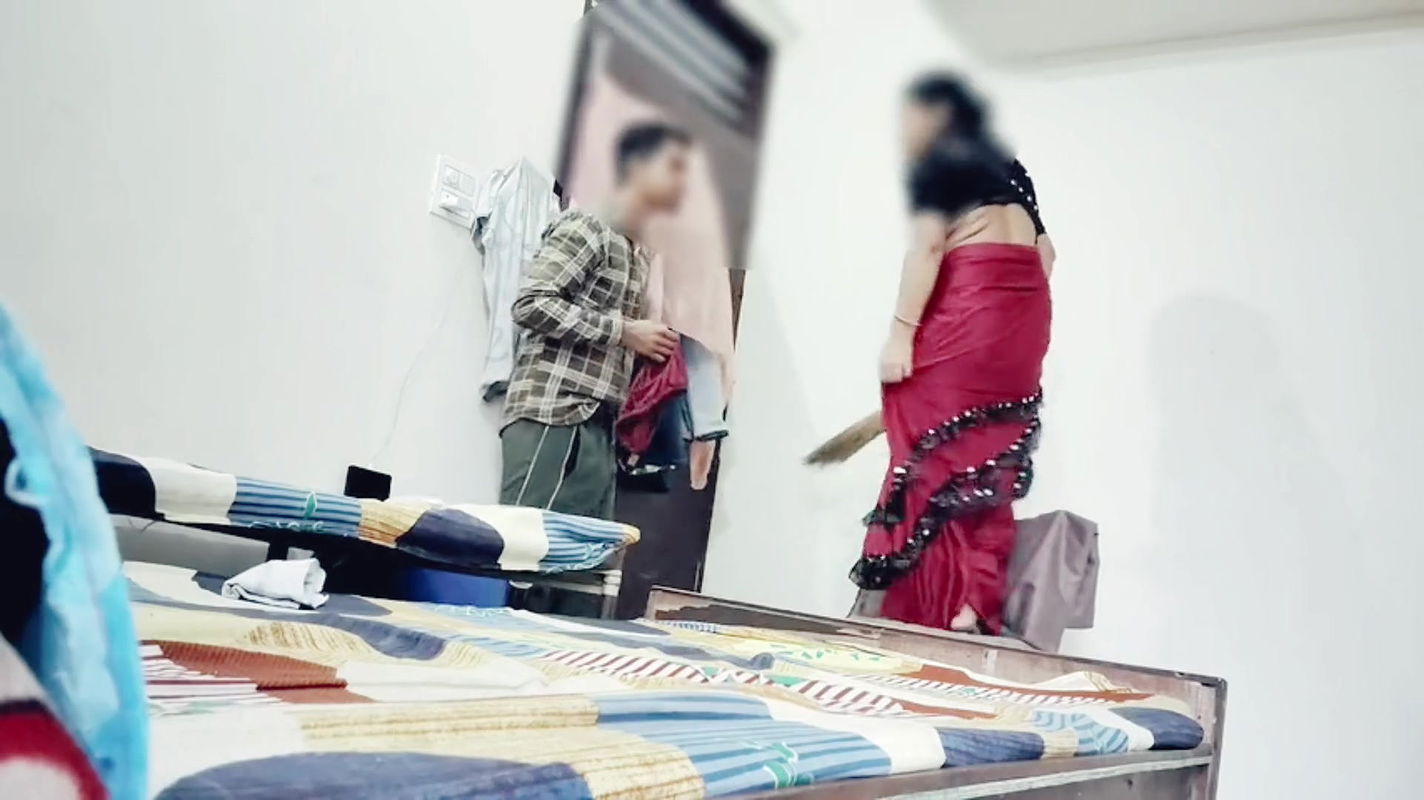 Housewife Fucking with Neighbour Devar