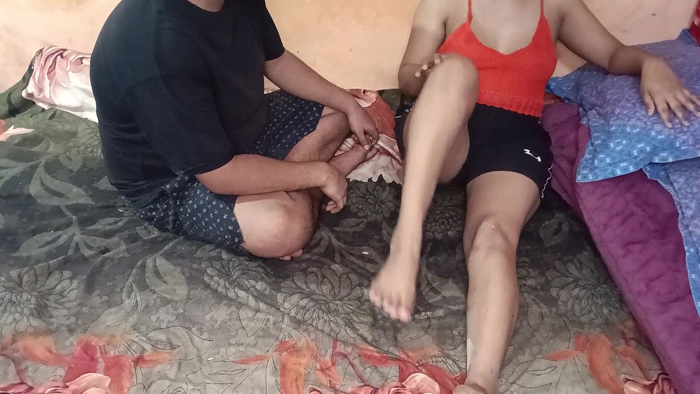 Indian desi stepsister and stepbrother romantic sex video in hindi audio, desi behan ke chudai