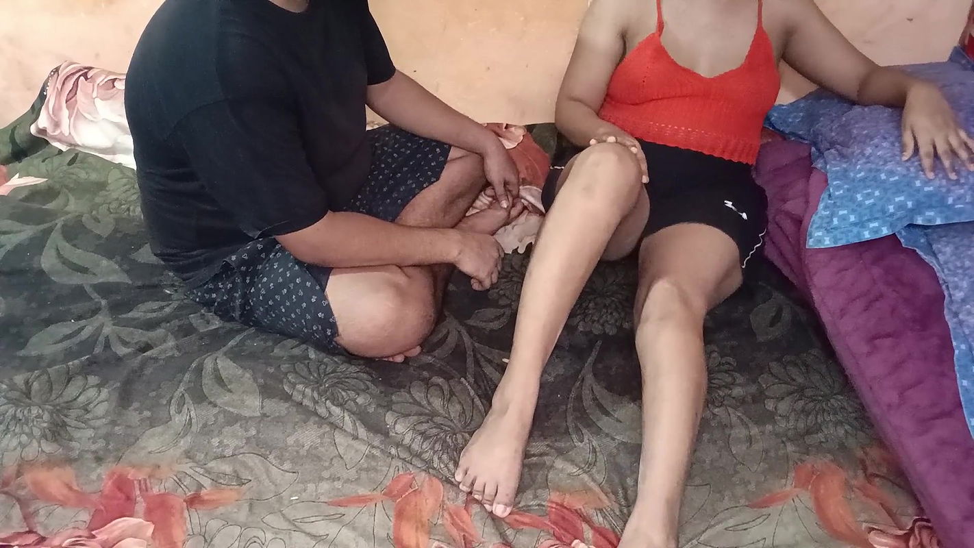 Indian desi stepsister and stepbrother romantic sex video in hindi audio, desi behan ke chudai