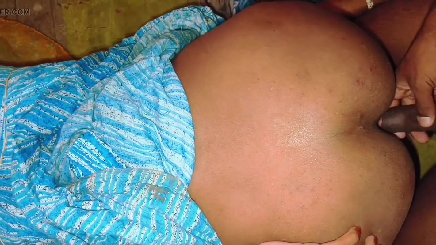 Indian jija ne apne sage sali ko ghodi bana ke uski chut me mall gira diya.desi girlfriend ko boyfriend ne ghar me chudai kiya