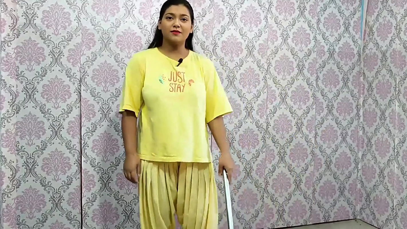 Romance with Young Married Bhabhi On Rooftop, Desi Village Girl Outdoor Hindi XXX Sex Video