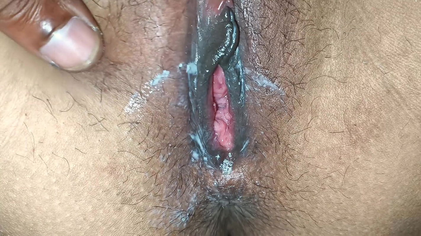 Step sister saw me while bathing, either come inside and take my land in mouth