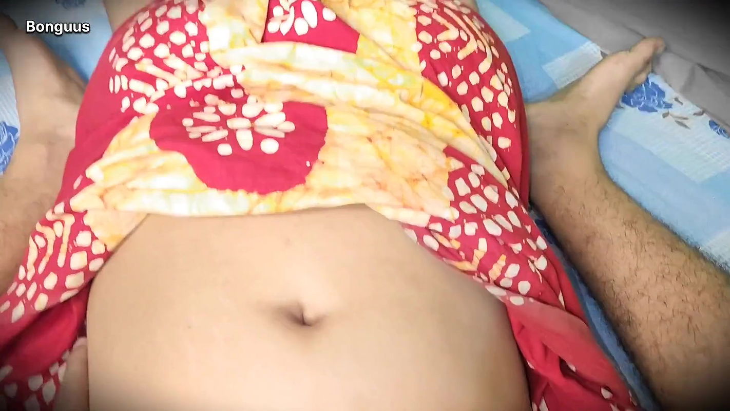 Stepmom Giving Foot Job Then Fucking Her Hairy Pussy