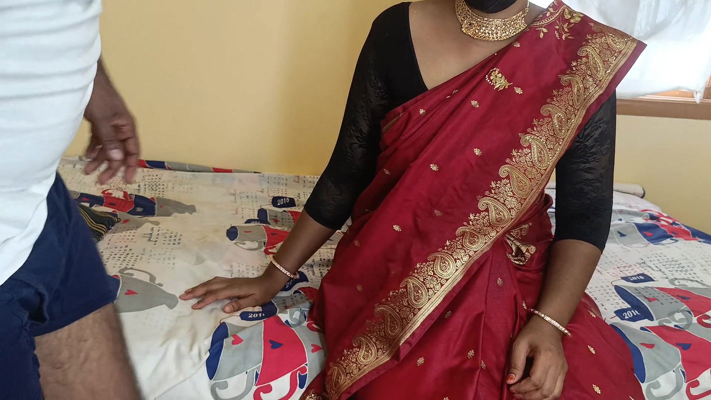 Stepsisters enjoying threesome fuck