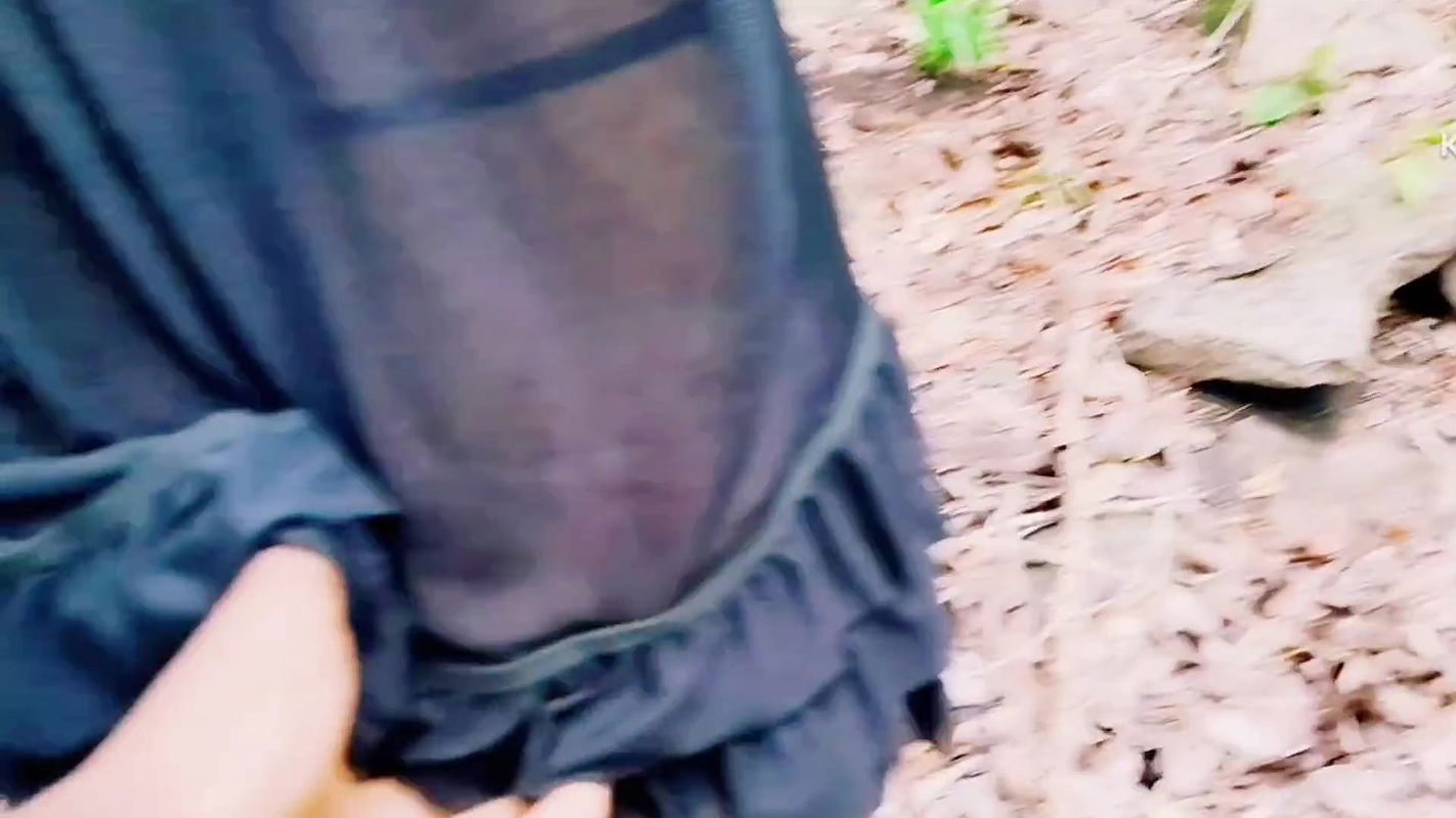 A hottest girl was fucking with stepbrother in jungle,An asian girl was fucking very Hard with her local boyfriend in outside