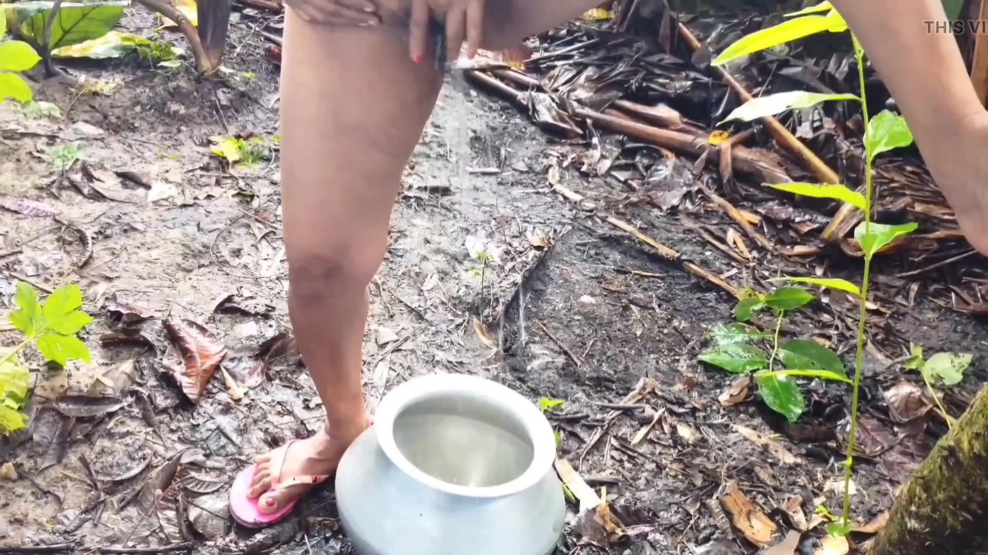 amazing is pee in the pot outdoor.your nomita boudi