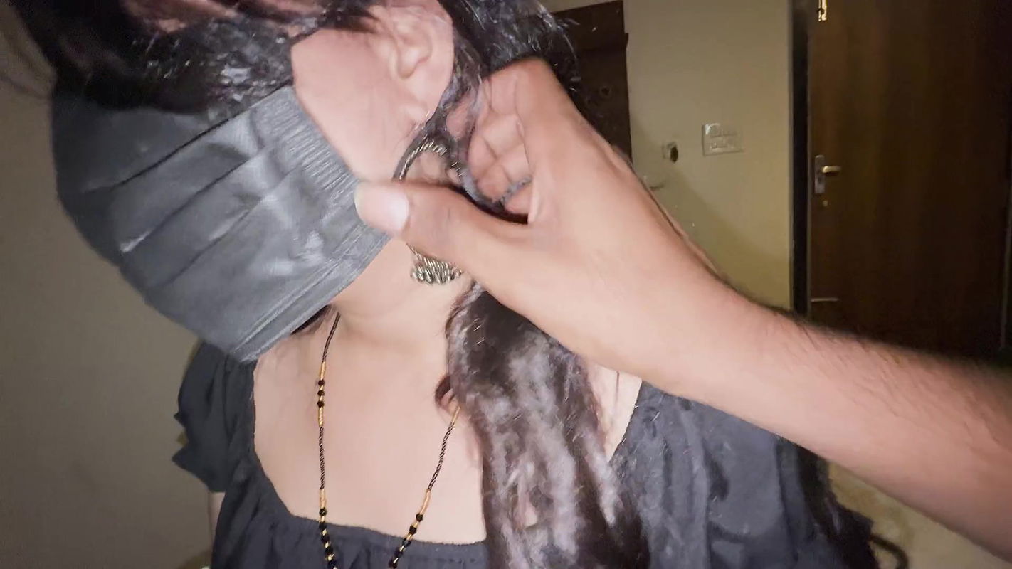 As soon as the housemates went out, Bhabhi’s Kari Chudai made the chut cool down