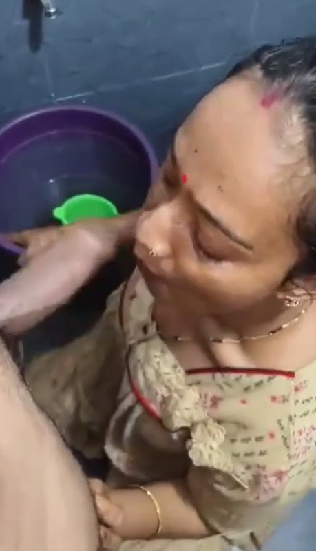 Newly married wife sucking and fucking with husband