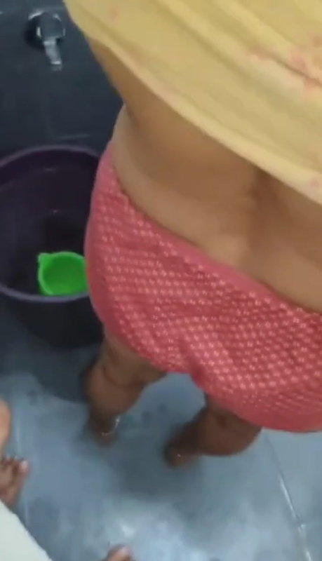 Newly married wife sucking and fucking with husband