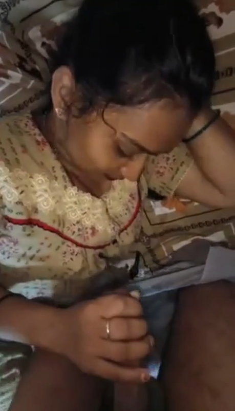 Newly married wife sucking and fucking with husband