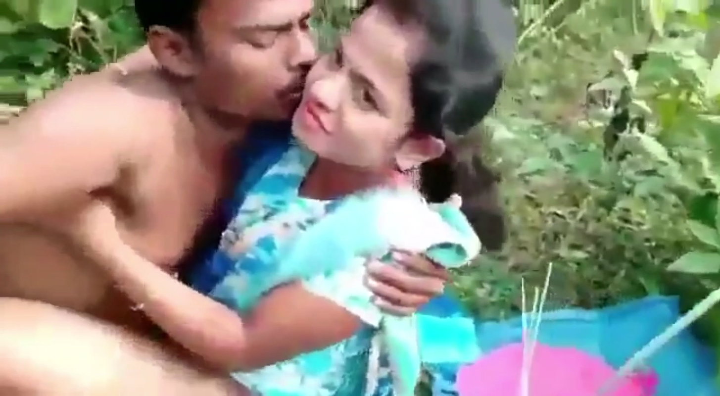 Cute girl enjoying and fucking with lover